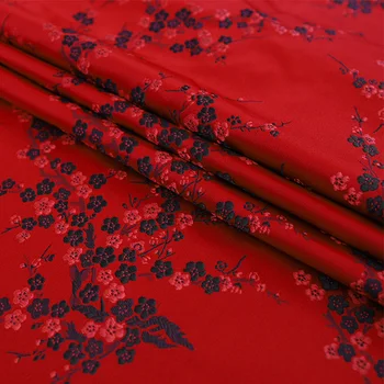 Brocade Tkanine Za Merilnik za Oblačila Cheongsam Hanfu Šivanje Slive Bambusa Krpo Natisnjeni Cvet Modro Rdeča Tanka, Mehka, Svilnata Poletje